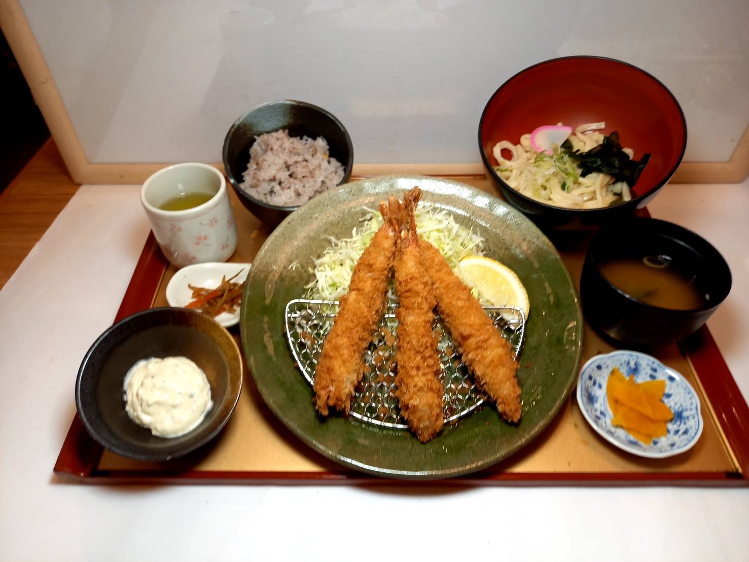エビフライ定食
