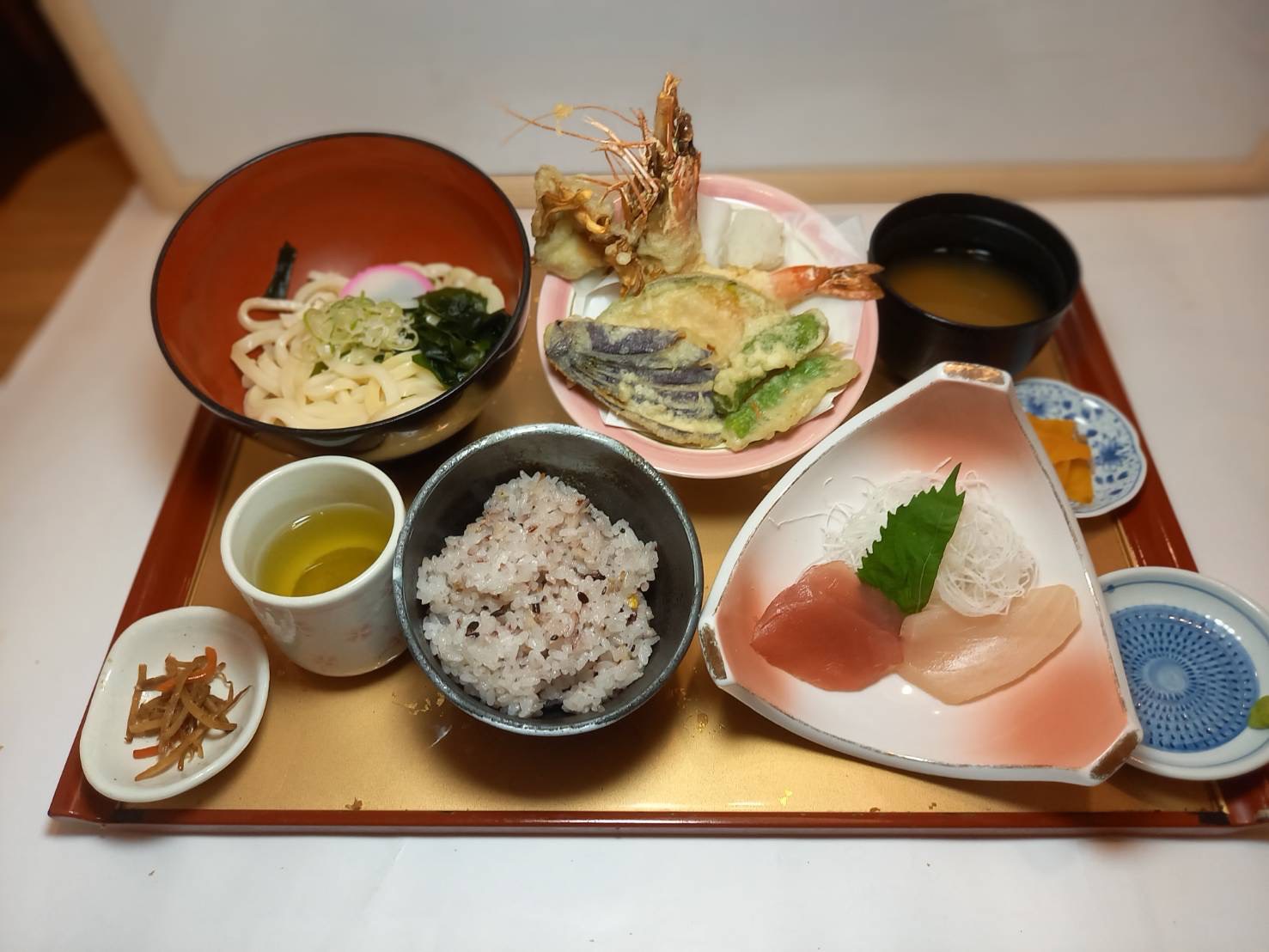 天ぷら＆さしみ御膳